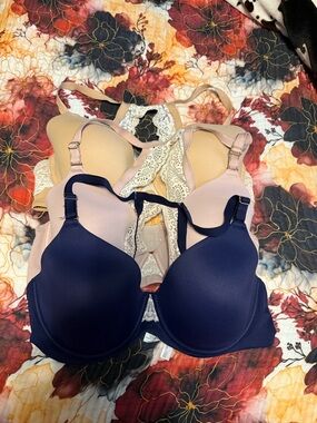 Soma lace back embraceable perfect coverage- Navy, Blush & Nude